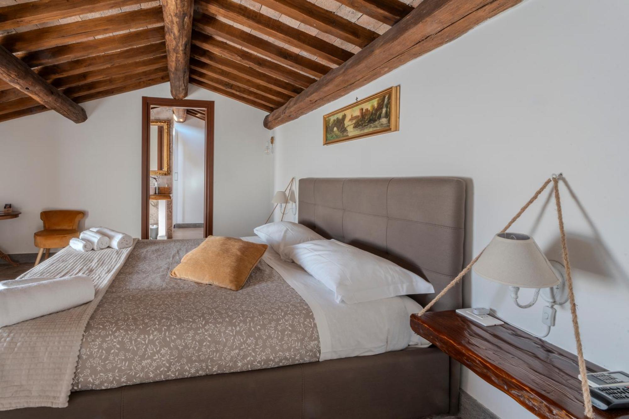 Il Richiastro Medievale Alojamento de Acomodação e Pequeno-almoço Viterbo